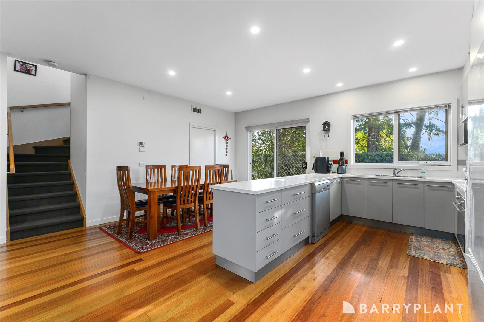 77A Hull Road, Croydon, VIC 3136, Croydon - Thumbnail 4