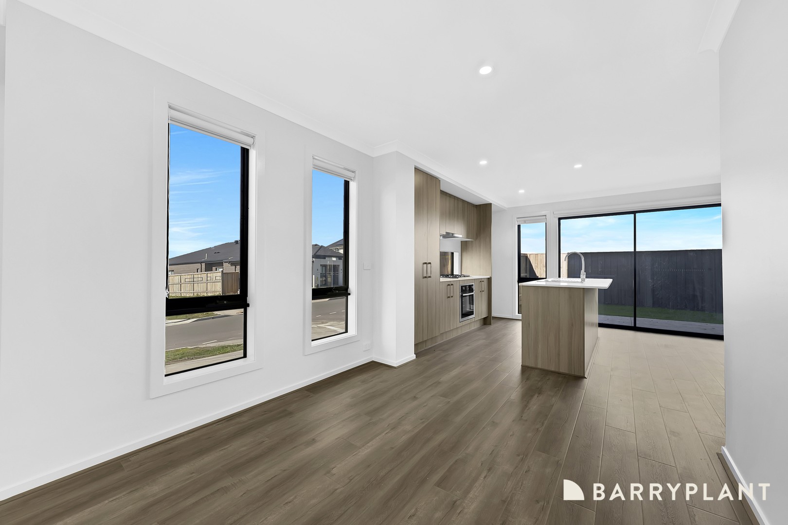 45 Thistle Place, South Morang, VIC 3752 - Thumbnail 2 - 29/06/2026