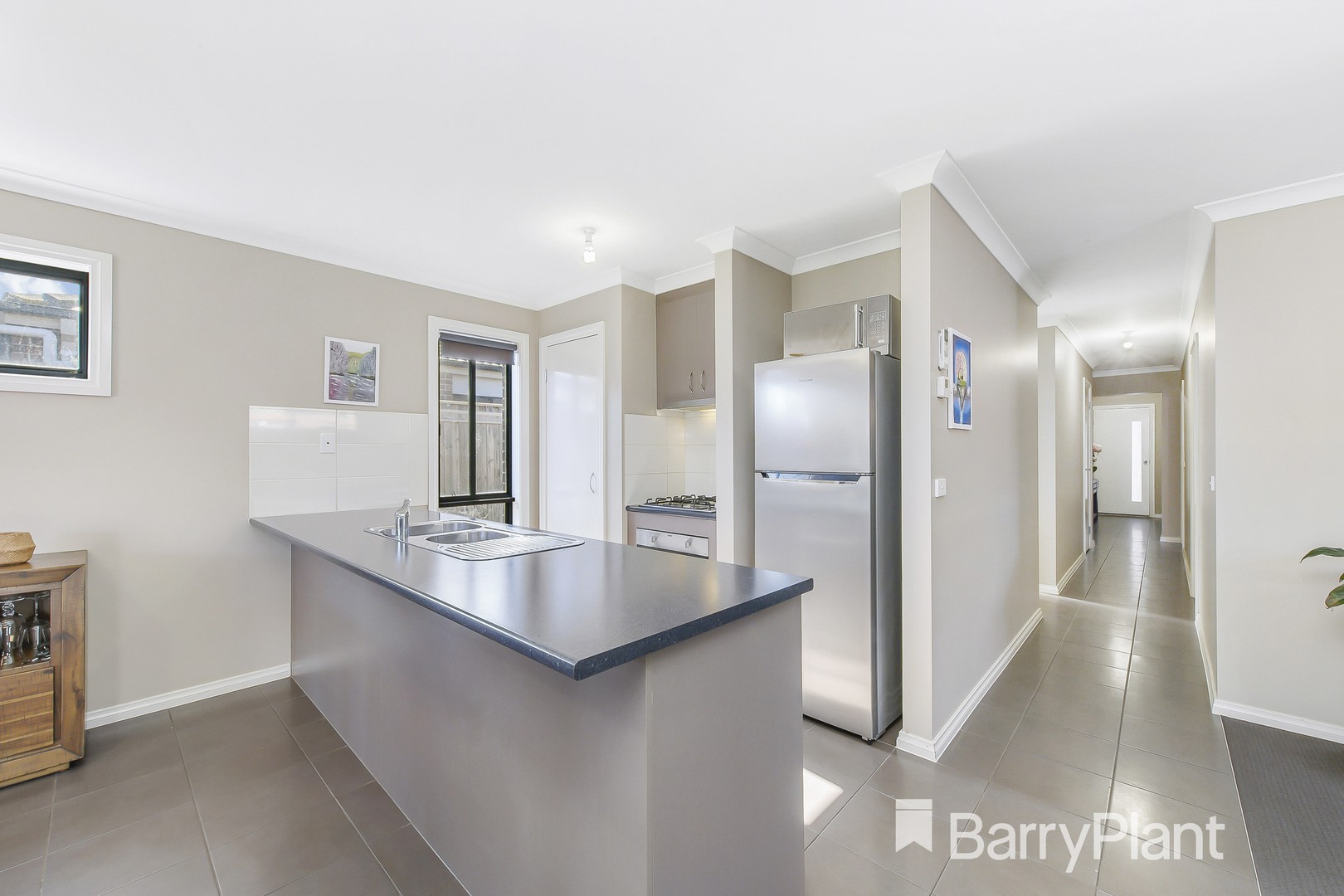 78 Barleygrass Crescent, Brookfield, VIC 3338, Brookfield - Thumbnail 3