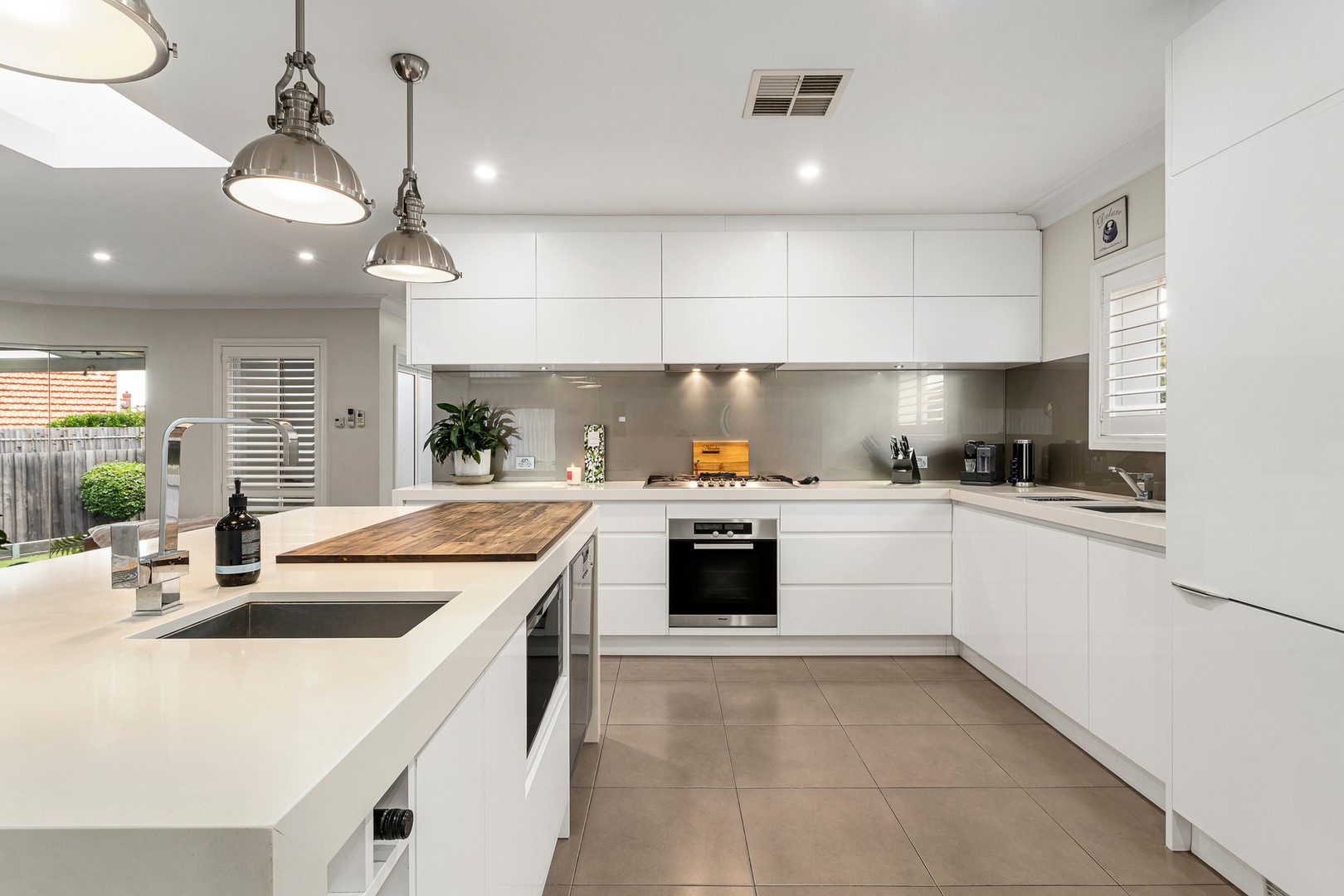 78 Burrowye Crescent, Keilor, VIC 3036, Keilor - Thumbnail 2