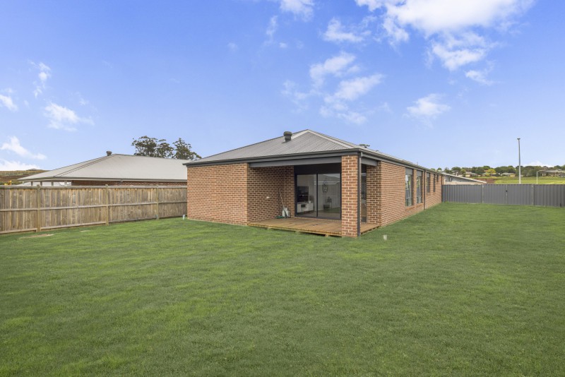 78 Emberwood Road, Warragul, VIC 3820, Warragul - Thumbnail 8