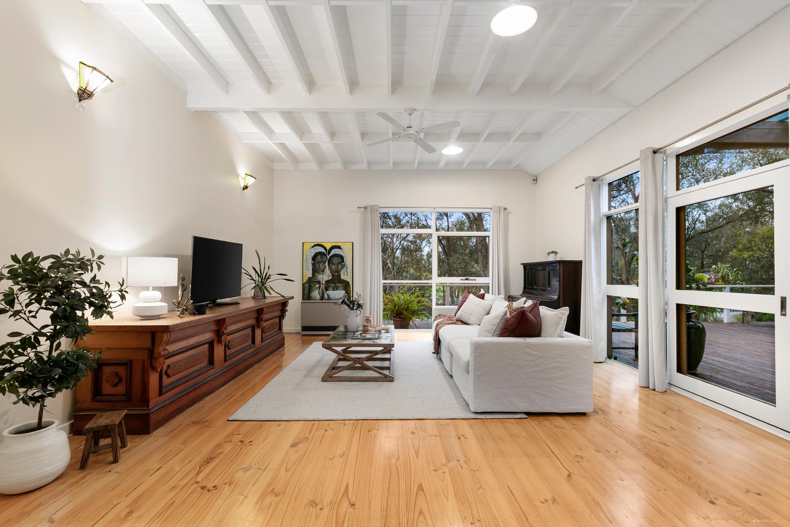 78 Research Warrandyte Road, Research, VIC 3095 - Thumbnail 2 - 12/09/2025