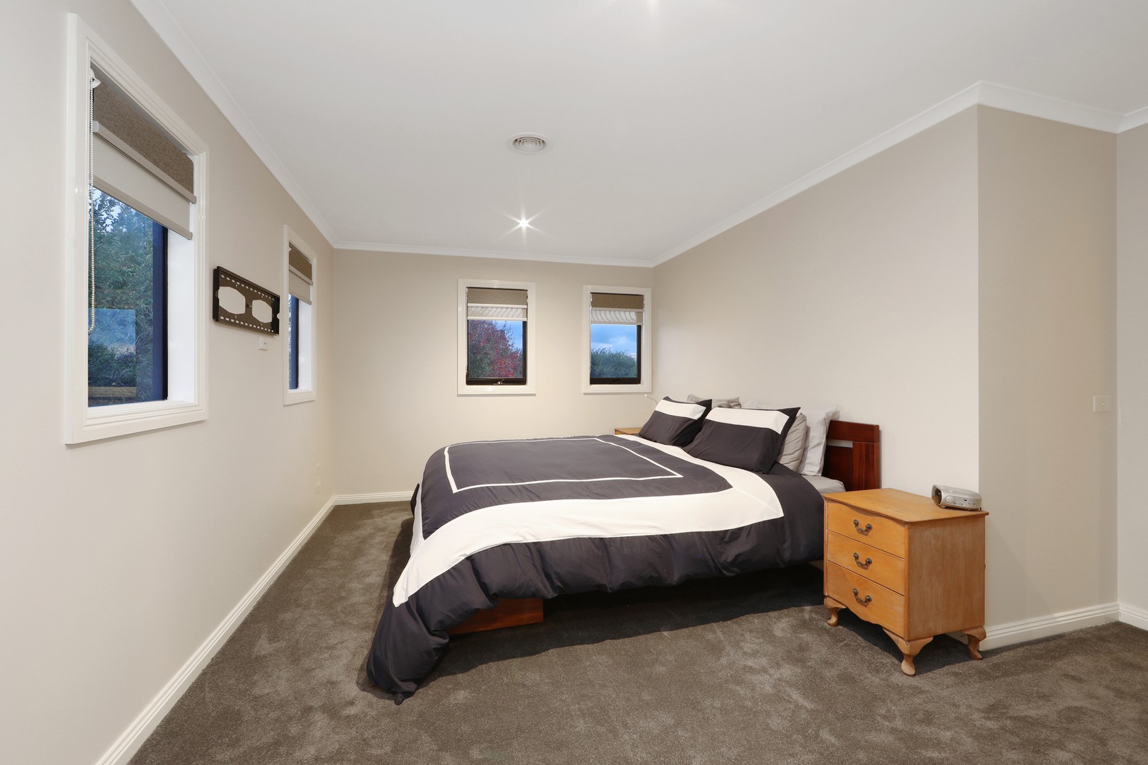 78 Sovereign Manors Crescent, Rowville, VIC 3178, Rowville - Thumbnail 6