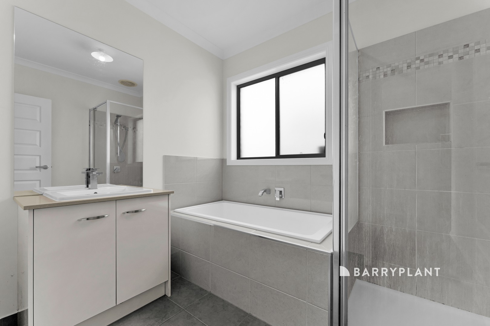 79 Clydevale Avenue, Clyde North, VIC 3978, Clyde North - Thumbnail 6