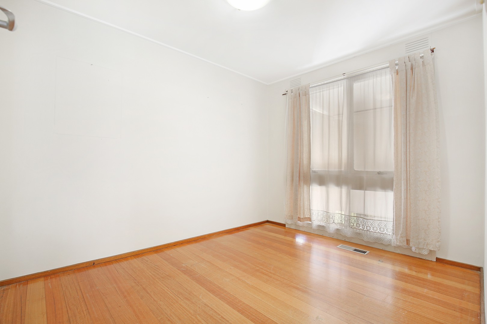 79 Robert Street, Lalor, VIC 3075, Lalor - Thumbnail 8