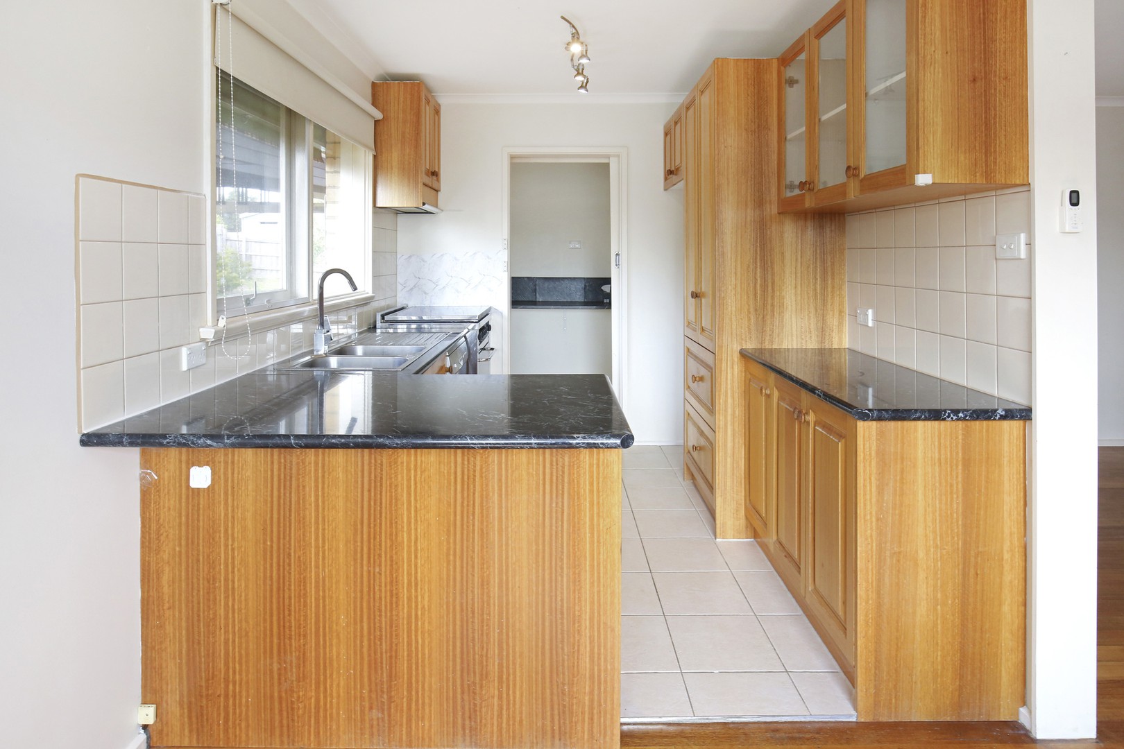 79 Sainsbury Avenue, Greensborough, VIC 3088, Greensborough - Thumbnail 3