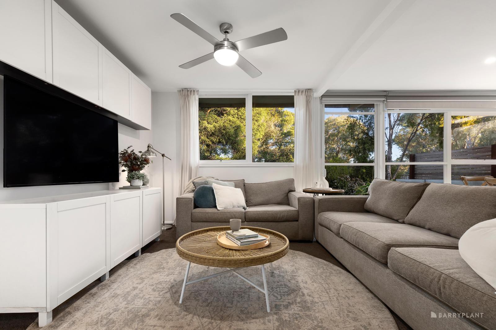 79 Scenic Crescent, Eltham North, VIC 3095, Eltham North - Thumbnail 3