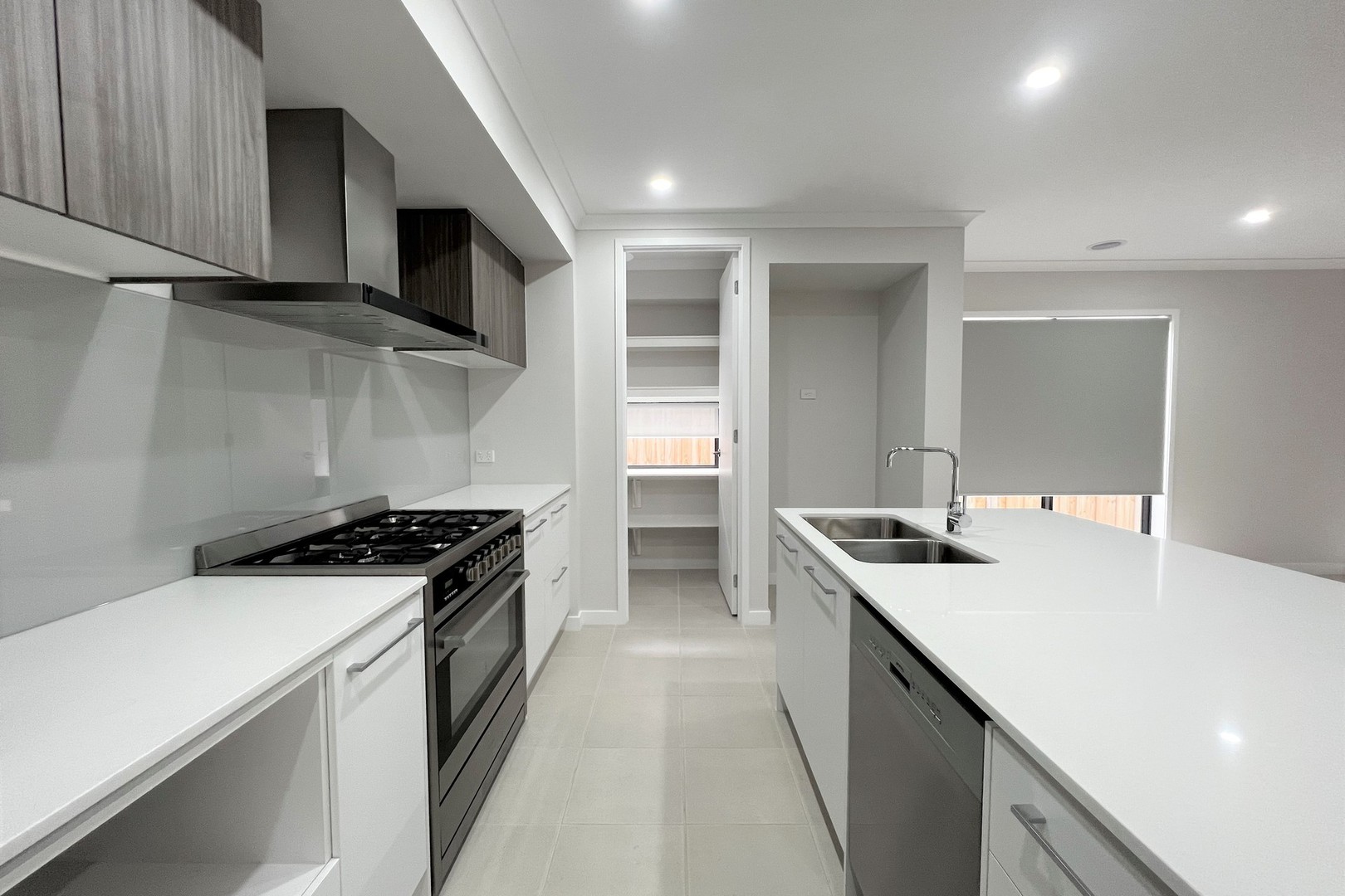 79 Walkside Boulevard, Fraser Rise, VIC 3336, Fraser Rise - Thumbnail 3