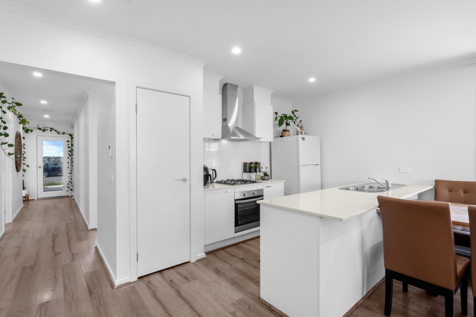 79 Wiltshire Boulevard, Thornhill Park, VIC 3335 - Thumbnail 2 - 06/01/2025