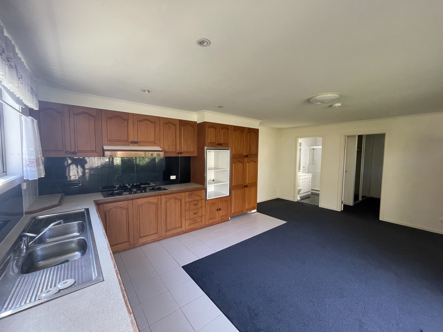 7A Carnarvon Ave, The Basin, VIC 3154, The Basin - Thumbnail 2