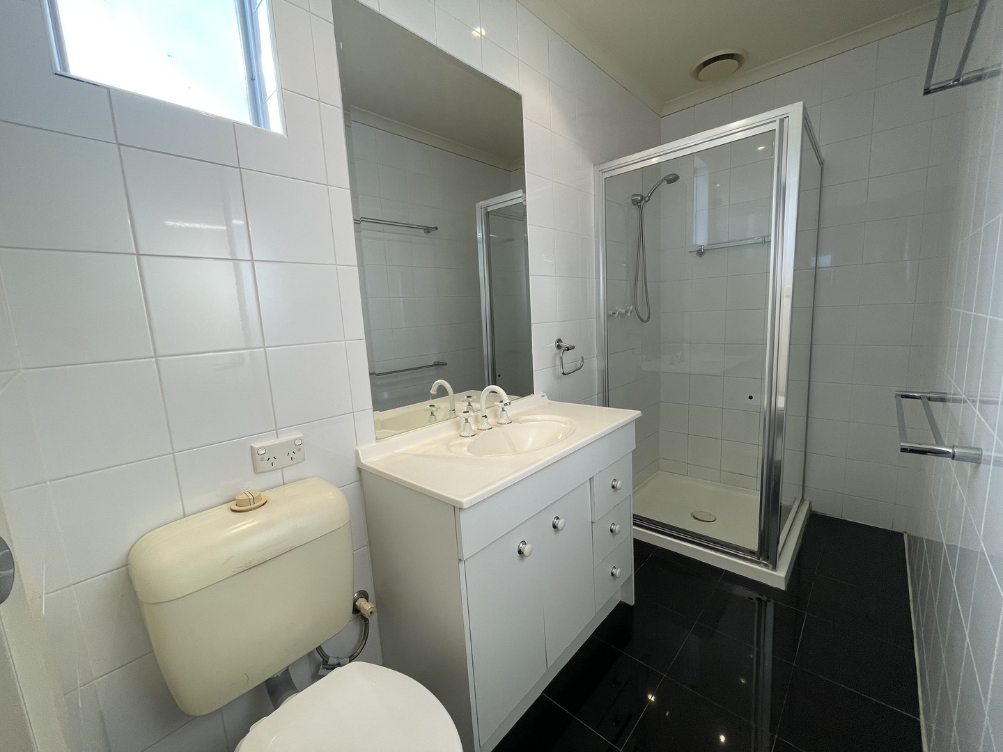 7A Carnarvon Ave, The Basin, VIC 3154, The Basin - Thumbnail 4