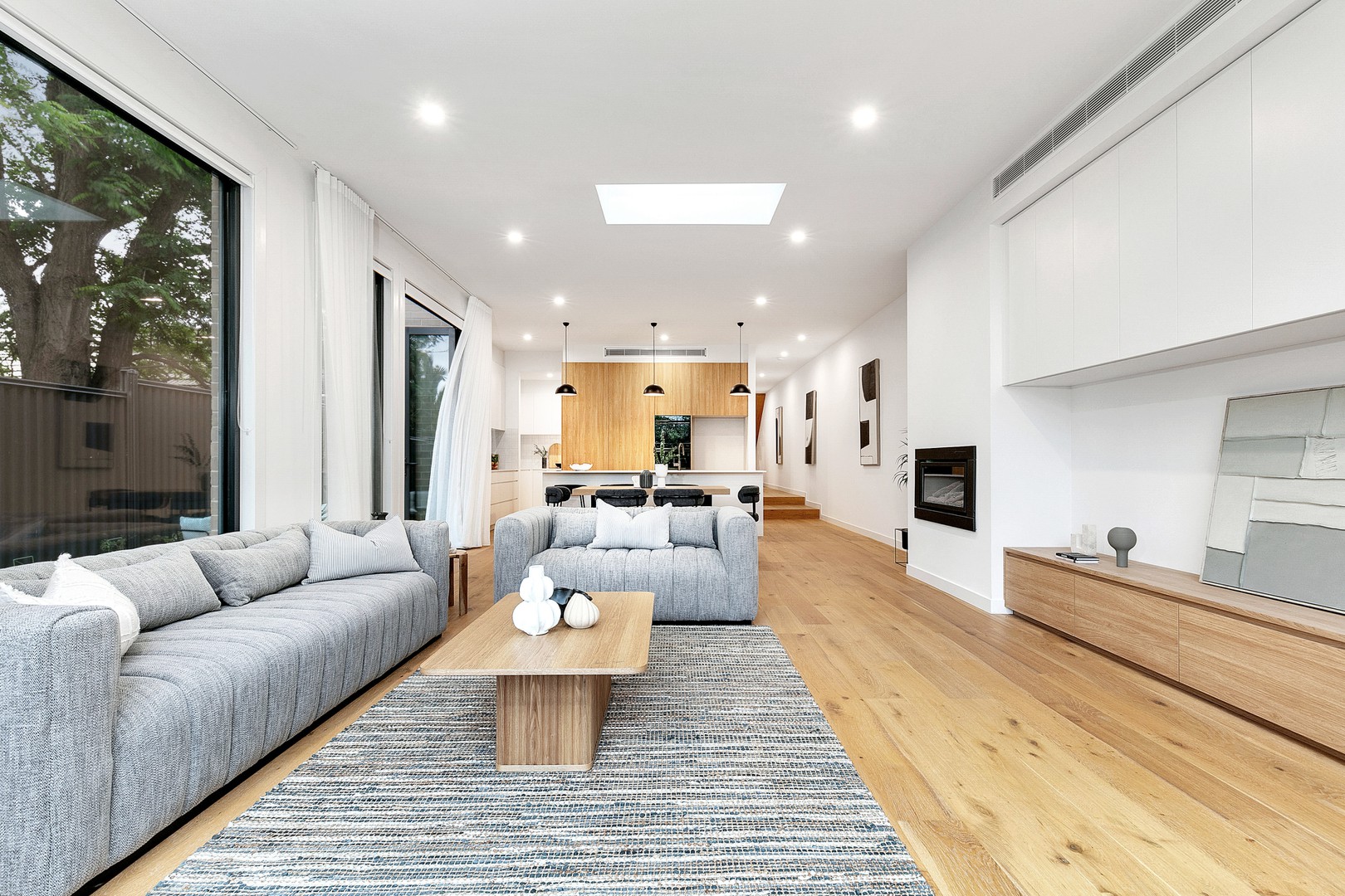 7A Cowper Street, Essendon North, VIC 3041 - Thumbnail 2 - 15/11/2024