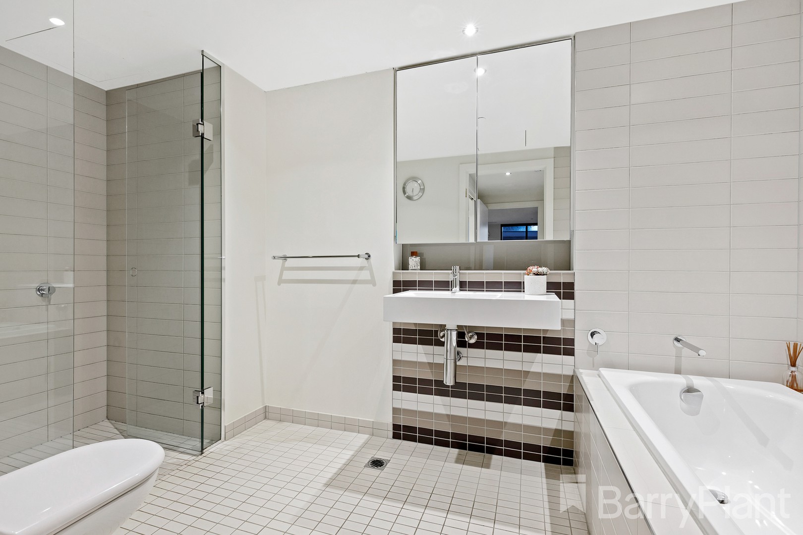7B/8 Waterside Place, Docklands, VIC 3008, Docklands - Thumbnail 4