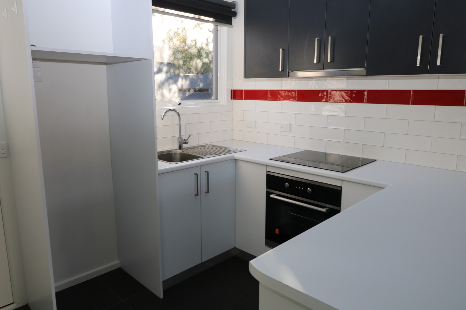 8/1 Holyrood Avenue, Newtown, VIC 3220, Newtown - Thumbnail 4
