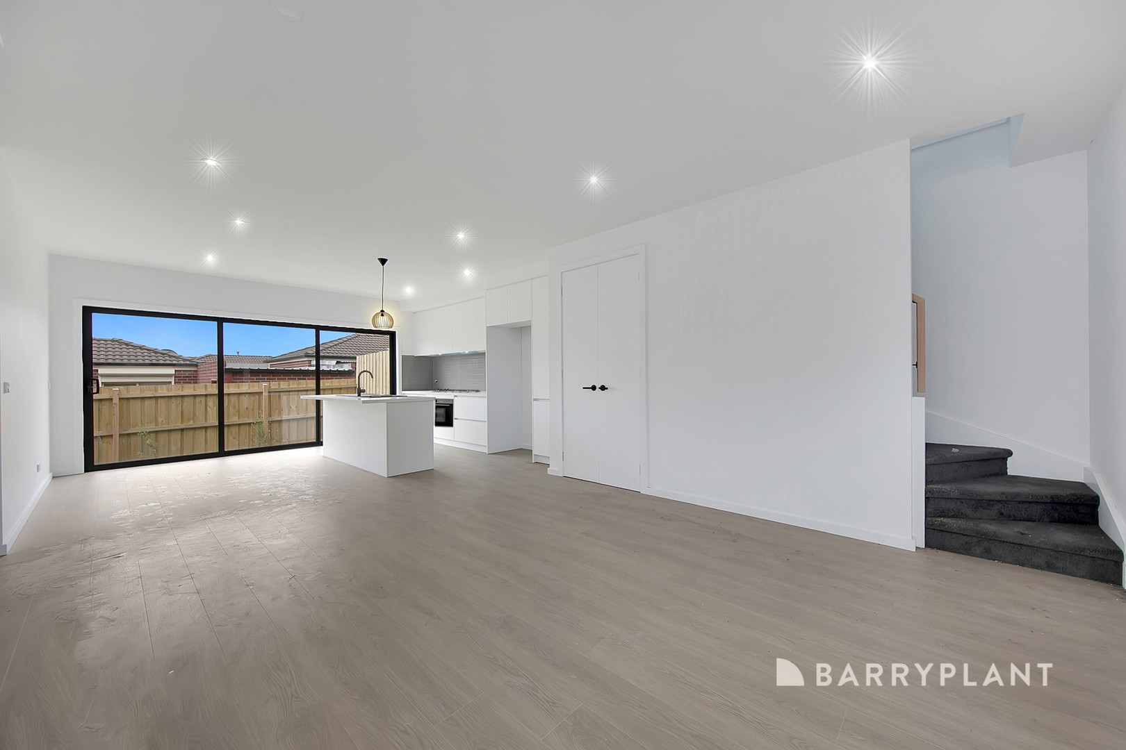 8/1 Old Plenty Road, South Morang, VIC 3752, South Morang - Thumbnail 3
