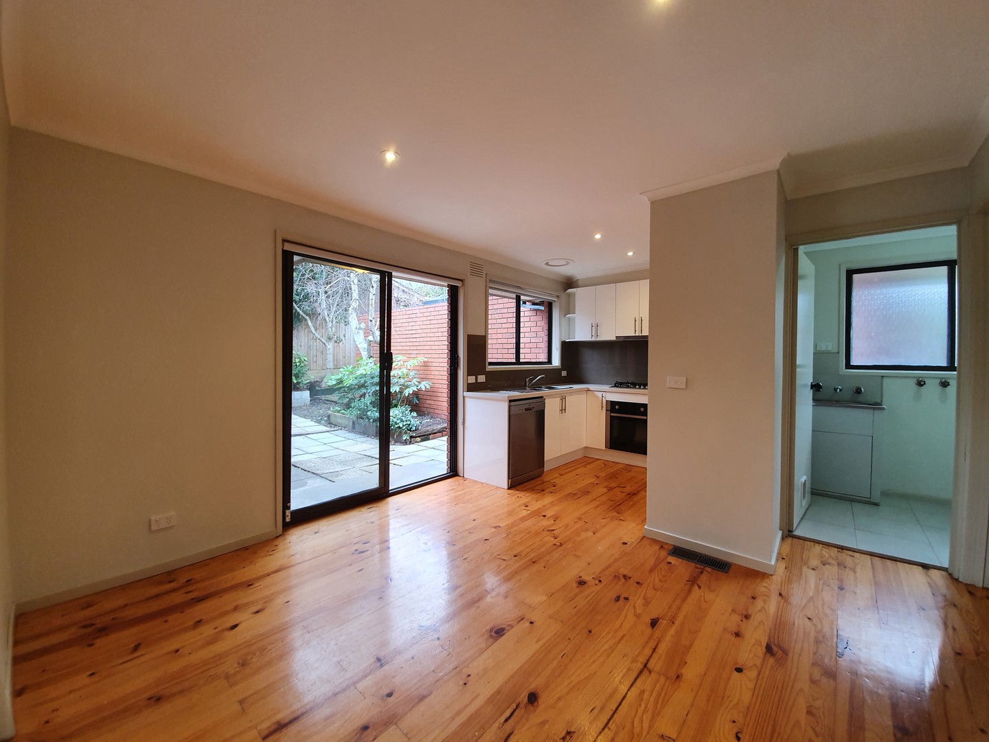 8/10-12 Kangerong Road, Box Hill, VIC 3128 - Thumbnail 1 - 12/06/2026