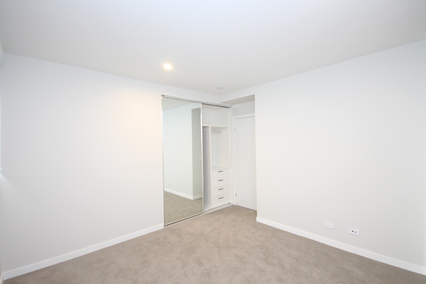 8/104 - 110 Colac  Road, Highton, VIC 3216, Highton - Thumbnail 4