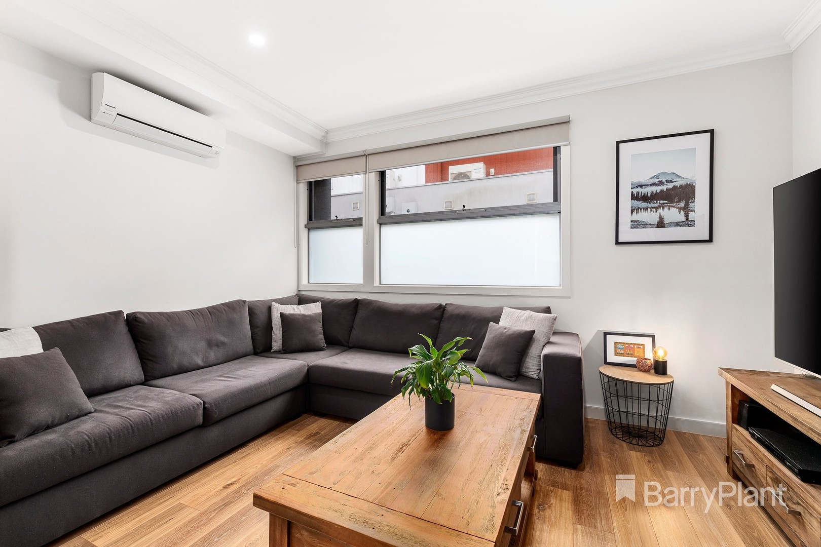 8/11 Riverside Drive, South Morang, VIC 3752, South Morang - Thumbnail 4