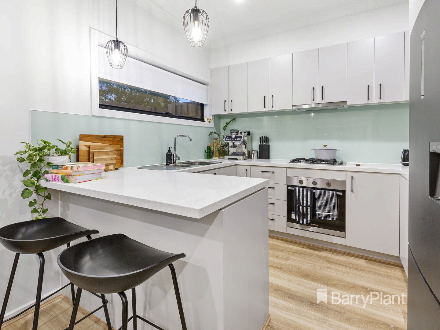 8/121 Lindrum Road, Frankston, VIC 3199 - Thumbnail 2 - 10/03/2023