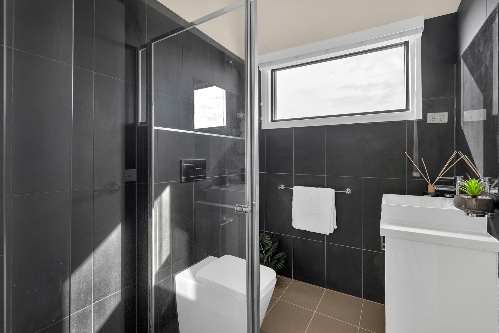 8/125 Raleigh Road, Maribyrnong, VIC 3032, Maribyrnong - Thumbnail 7