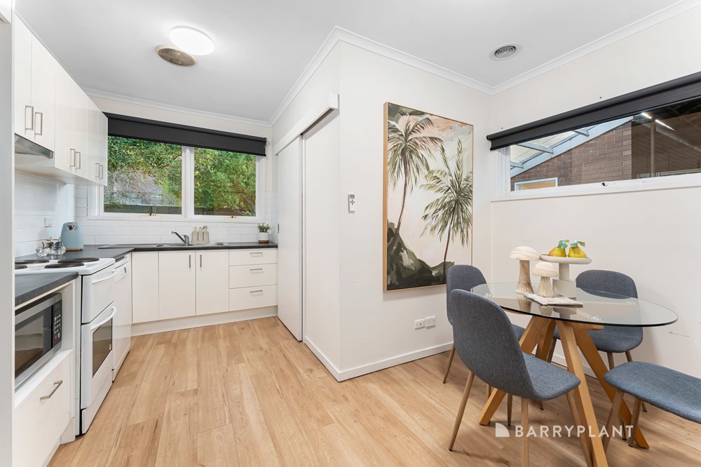 8/13 Dawson Street, Upper Ferntree Gully, VIC 3156, Upper Ferntree Gully - Thumbnail 2