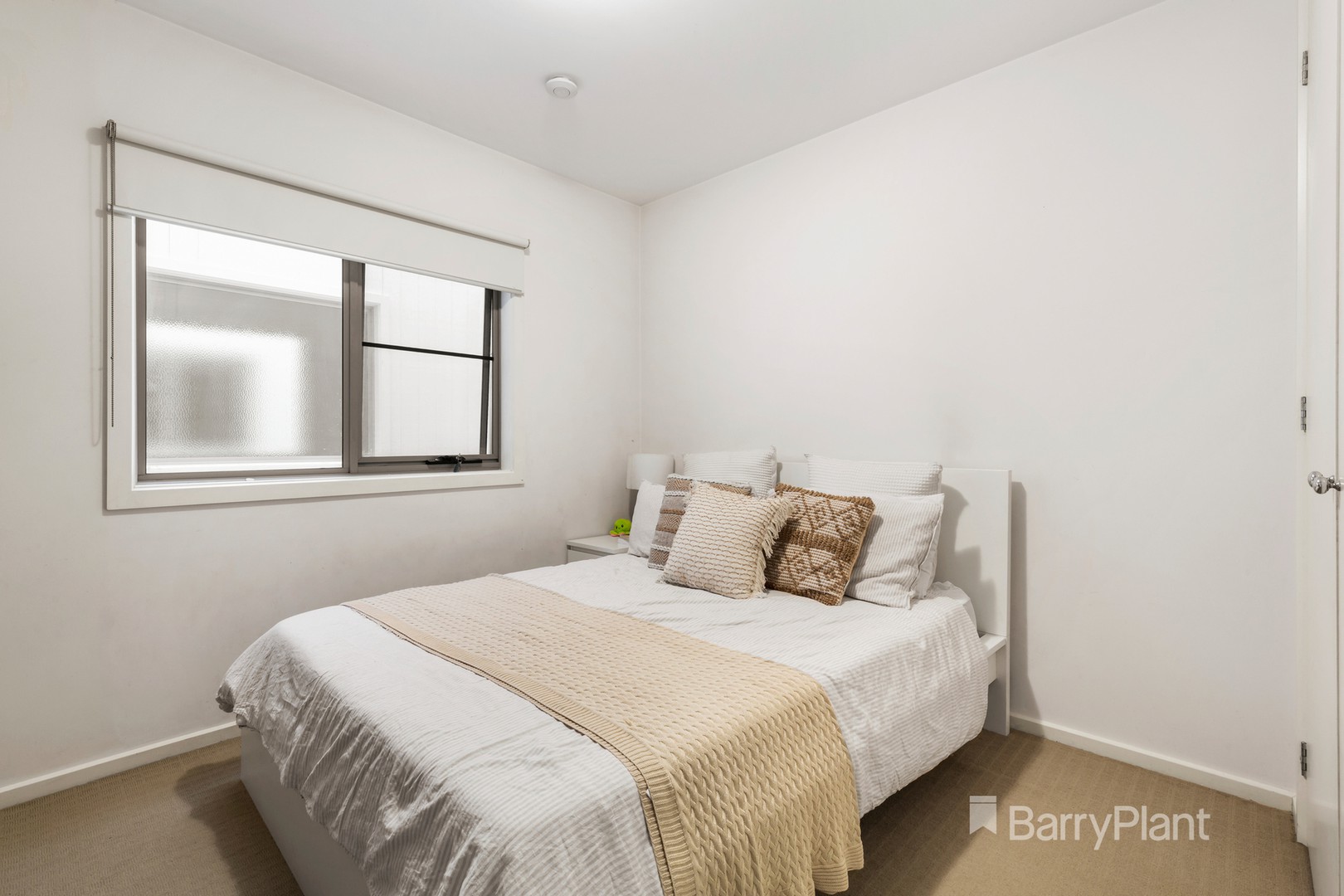 8/15-17 New StreetRingwood, VIC 3134, Ringwood - Thumbnail 4