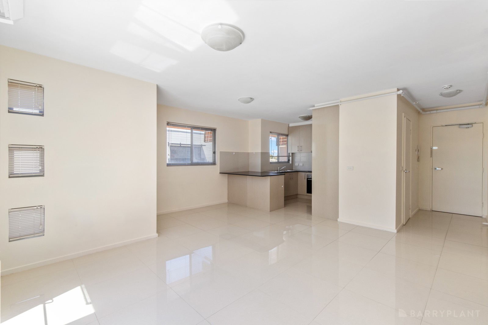 8/16 Noble Street, Noble Park, VIC 3174 - Thumbnail 2 - 05/02/2026