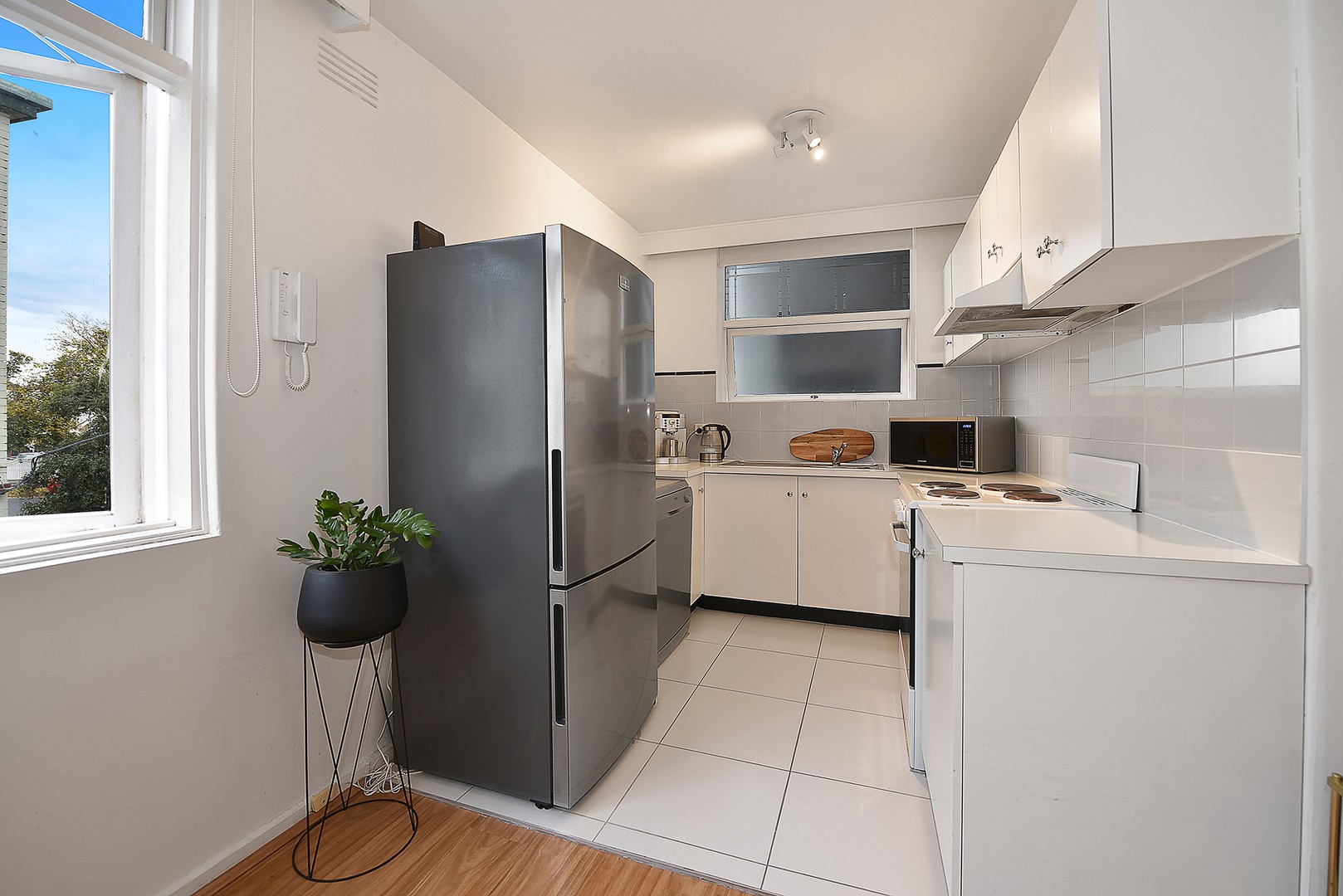 8/160 Napier  Street, Essendon, VIC 3040, Essendon - Thumbnail 2