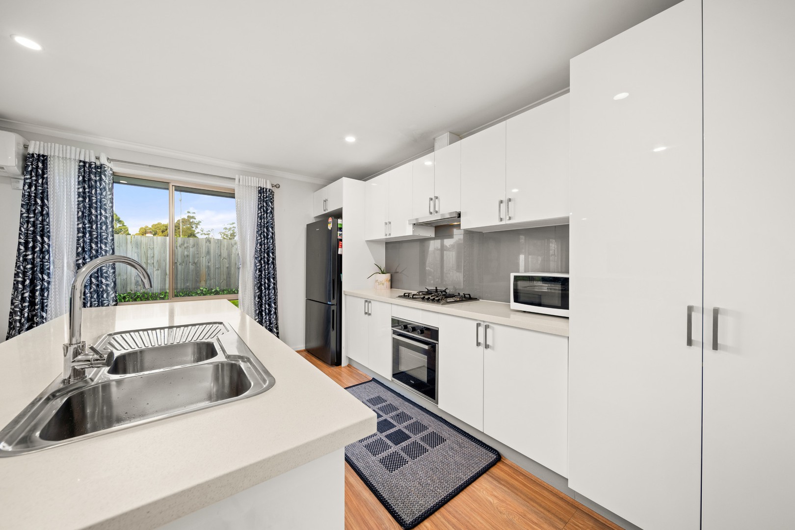 8/18 Main South Road, Drouin, VIC 3818, Drouin - Thumbnail 2