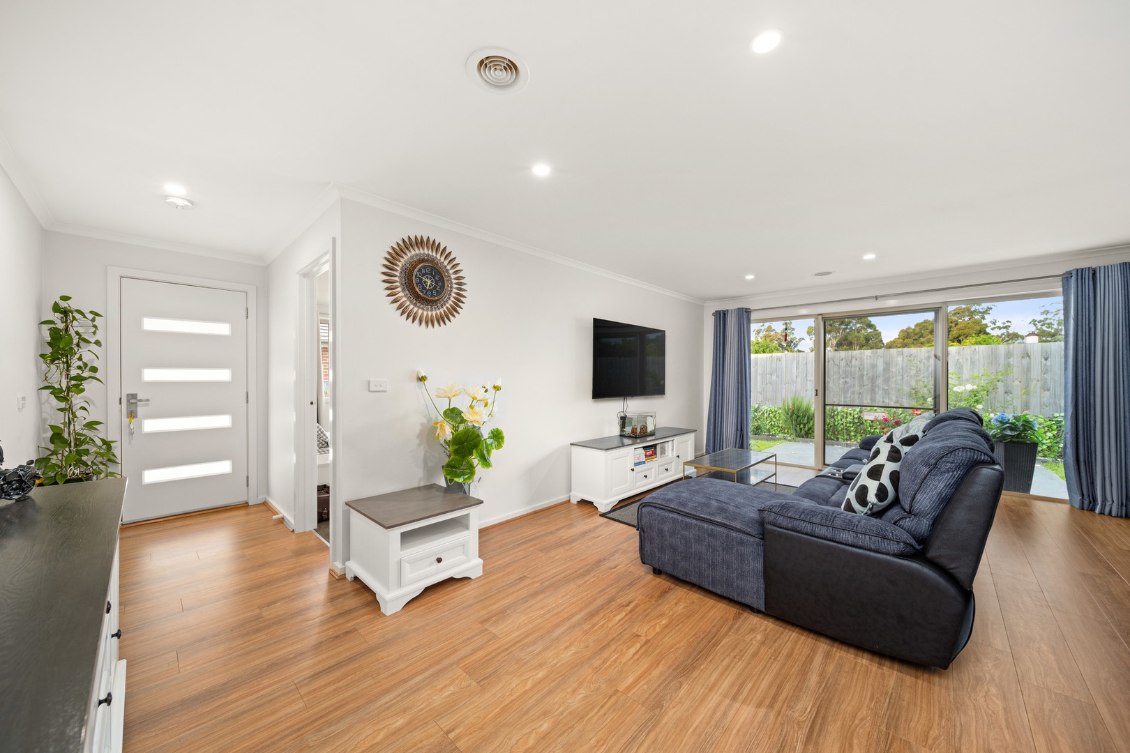 8/18 Main South Road, Drouin, VIC 3818, Drouin - Thumbnail 3