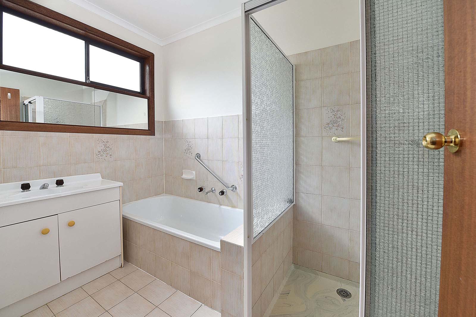 8/2-4 Carmyle Court, Avondale Heights, VIC 3034, Avondale Heights - Thumbnail 5