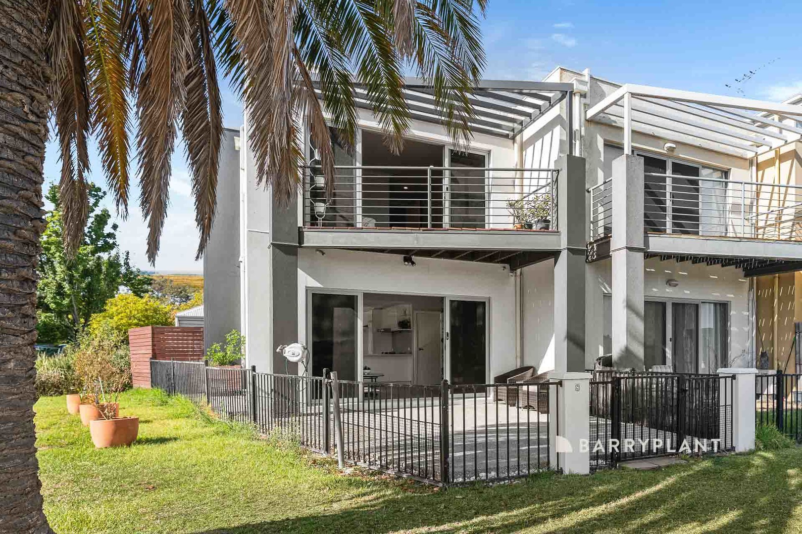 8/2 The Entrance, Pakenham, VIC 3810 - Thumbnail 2 - 14/02/2025