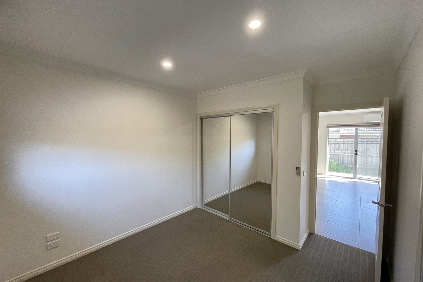 8/23 Olive Street, Reservoir, VIC 3073, Reservoir - Thumbnail 4