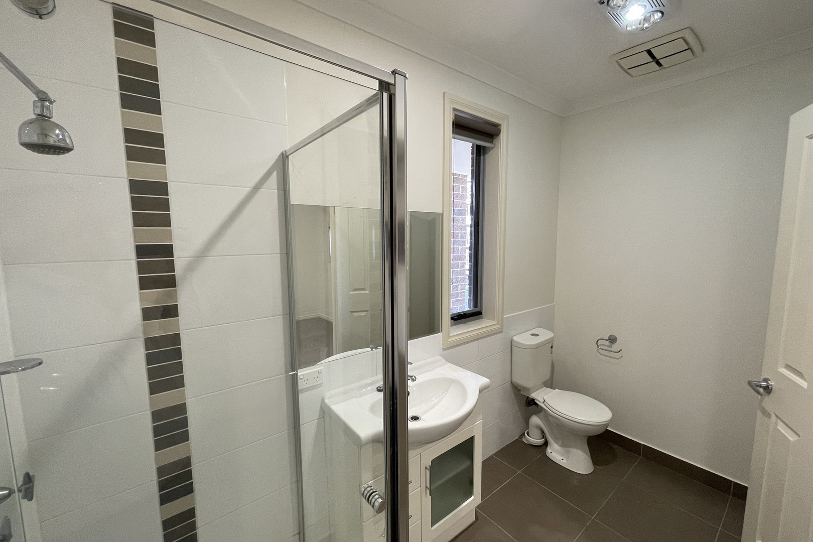 8/23 Olive Street, Reservoir, VIC 3073, Reservoir - Thumbnail 5