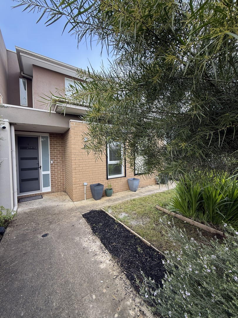 8/27 Queen Street, Wallan, VIC 3756
