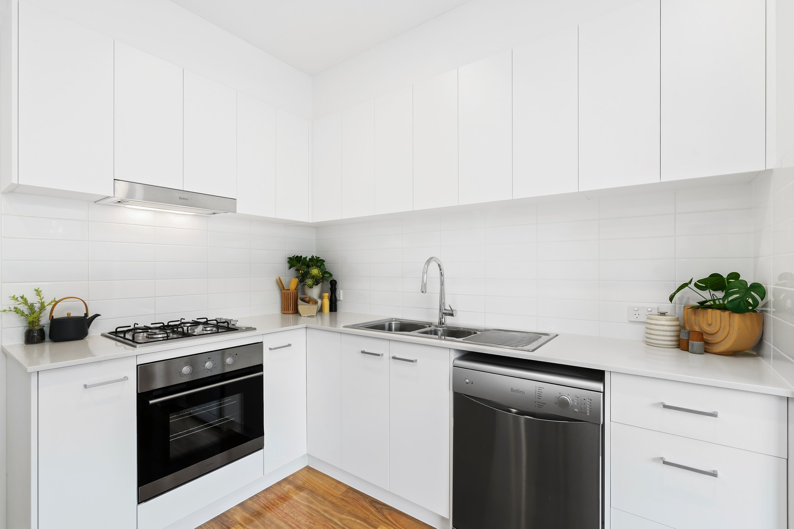 8/30 Blenheim Road, Newport, VIC 3015, Newport - Thumbnail 4