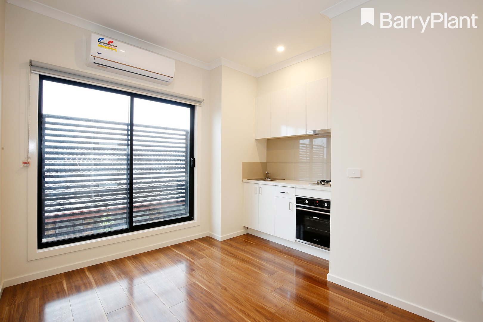 8/31 Erskine Street, Frankston, VIC 3199, Frankston - Thumbnail 3