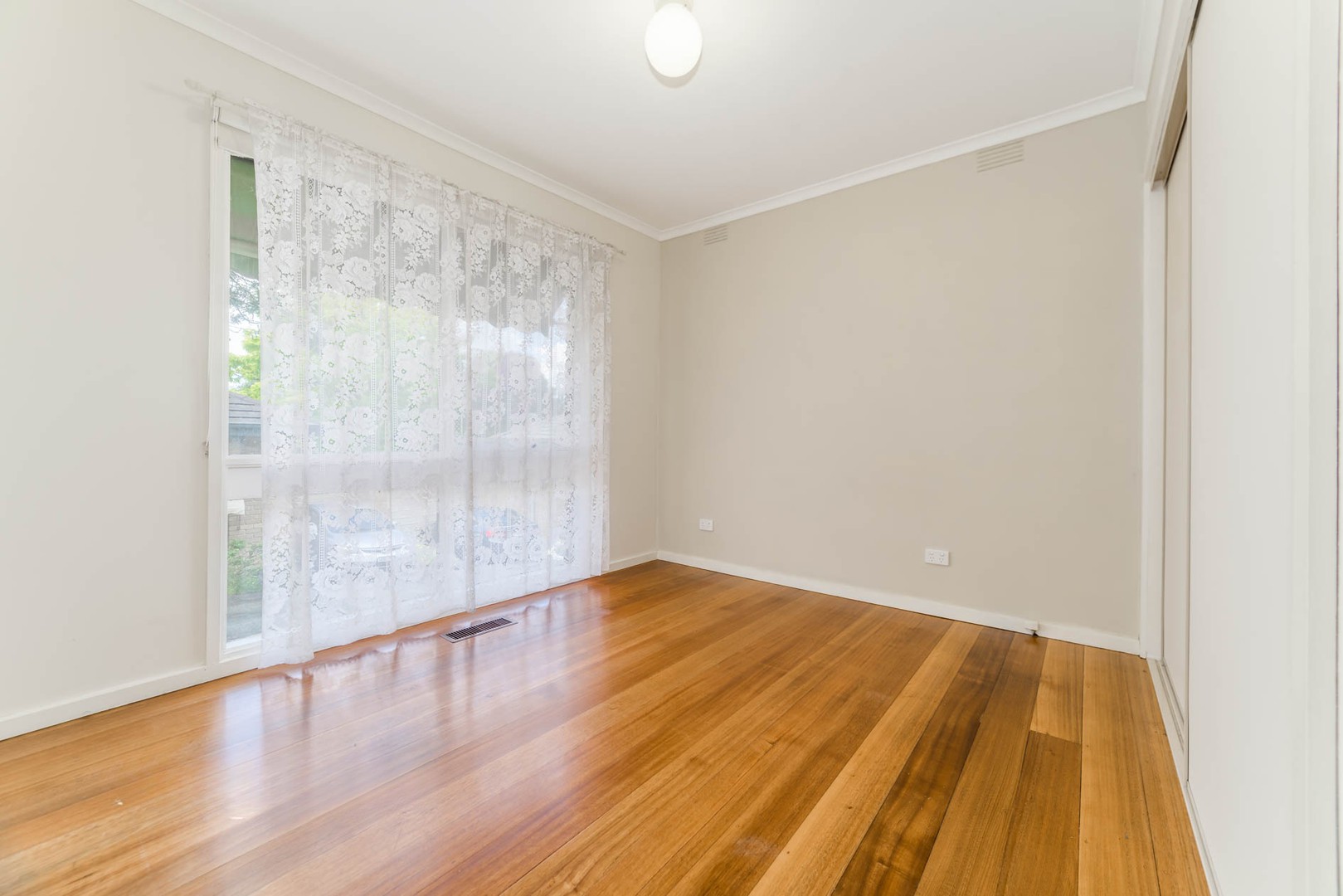 8/32 Kenmare Road, Mont Albert, VIC 3127, Mont Albert - Thumbnail 5