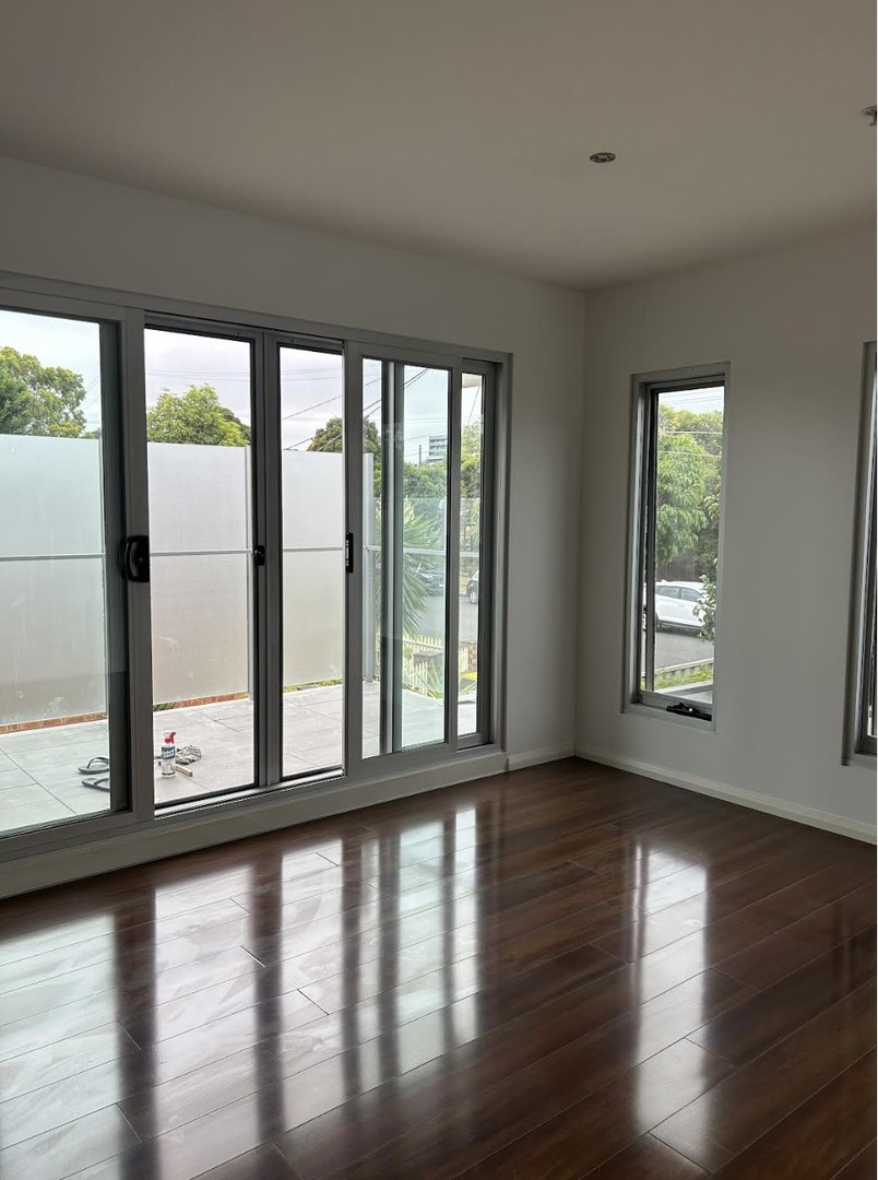 8/37 Clapham Street, Thornbury, VIC 3071, Thornbury - Thumbnail 2