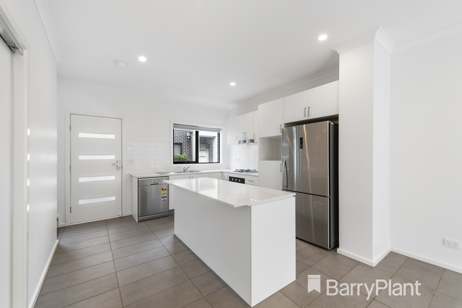8/37 Latham Street, Werribee, VIC 3030 - Thumbnail 2 - 06/09/2023
