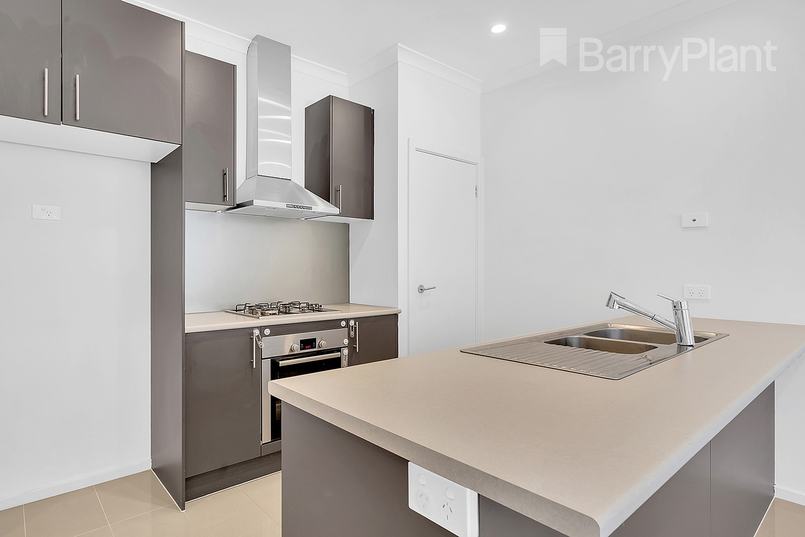 8/38 Mallard Circuit, Craigieburn, VIC 3064 - Thumbnail 1 - 07/01/2026