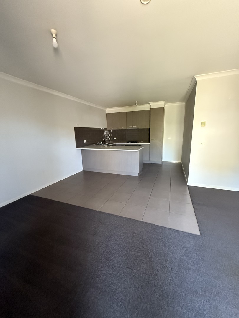 8/43 Darraweit Road, Wallan, VIC 3756, Wallan - Thumbnail 5