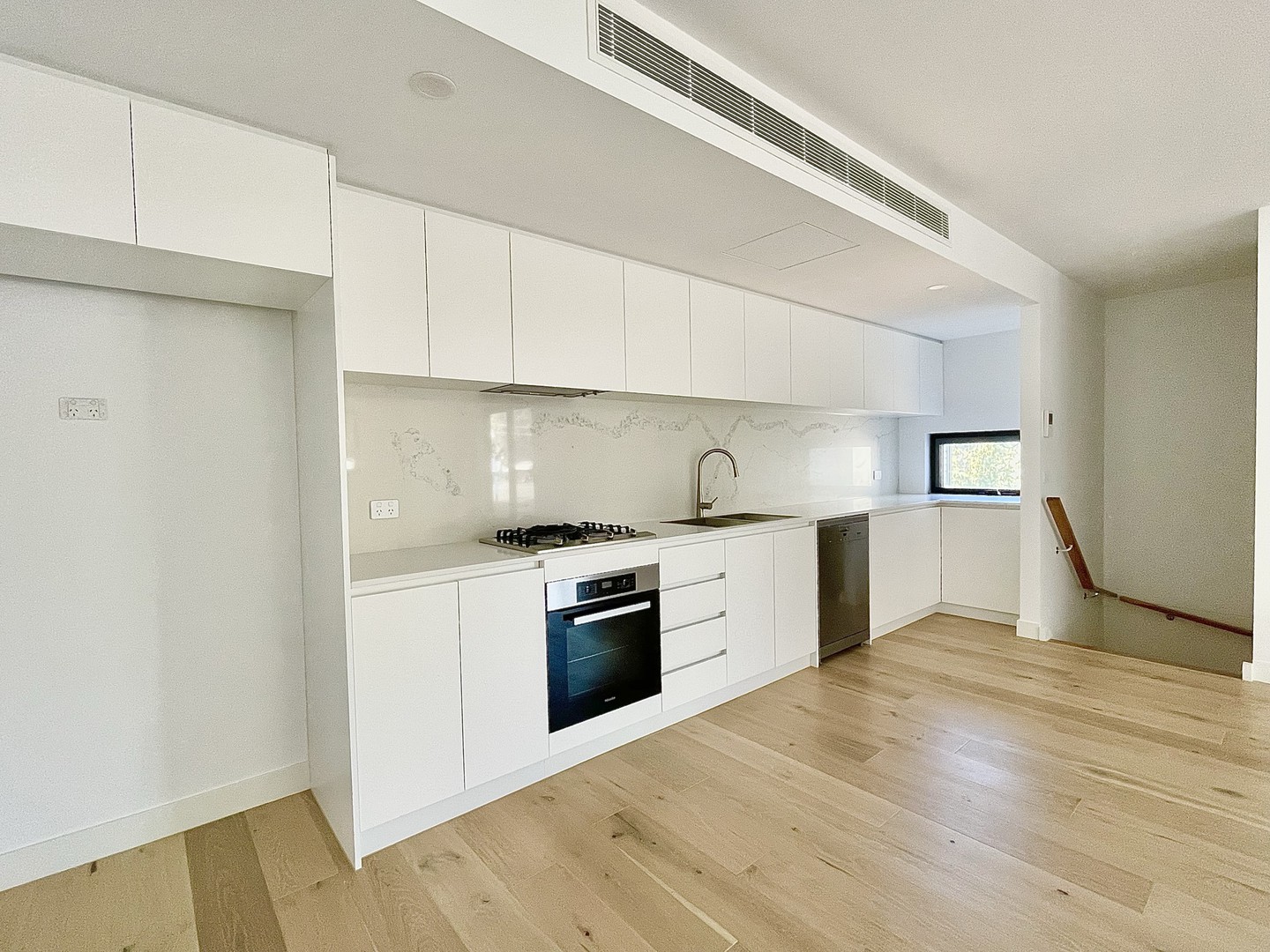 8/437 Main  Street, Mordialloc, VIC 3195, Mordialloc - Thumbnail 2