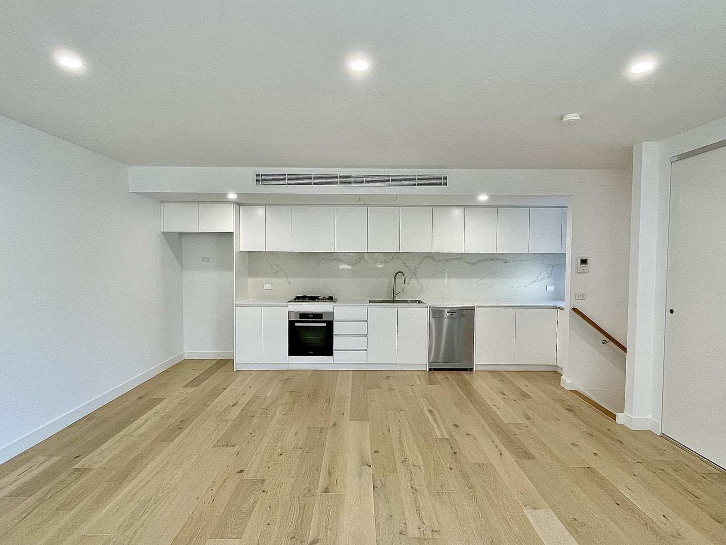 8/437 Main  Street, Mordialloc, VIC 3195, Mordialloc - Thumbnail 3