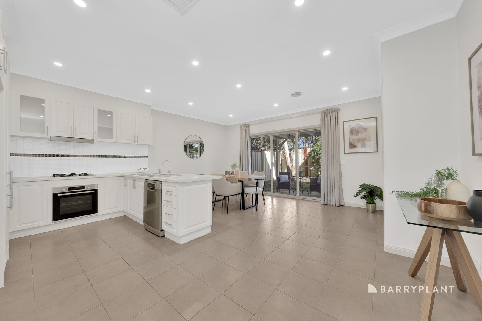 8/45 Ancona Drive, Mill Park, VIC 3082, Mill Park - Thumbnail 3