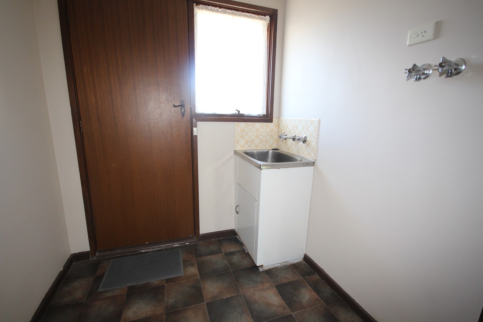8/56 Ormond Road, East Geelong, VIC 3219, East Geelong - Thumbnail 4