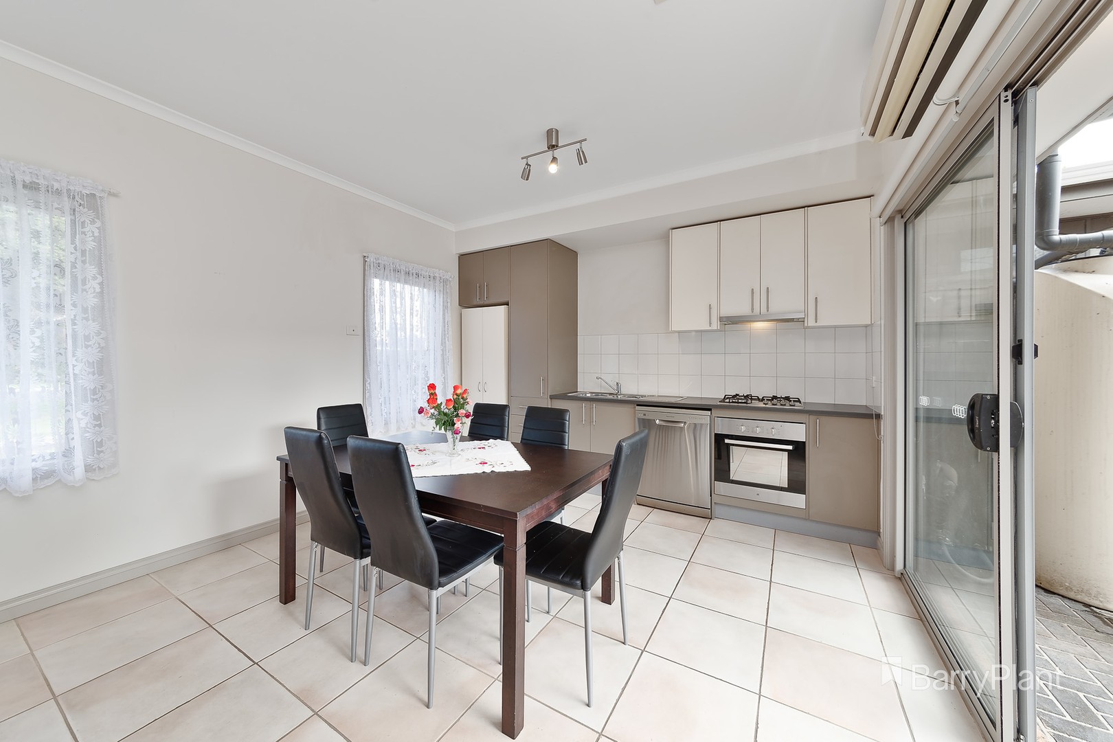 8/58 Memorial Avenue, Epping, VIC 3076, Epping - Thumbnail 2