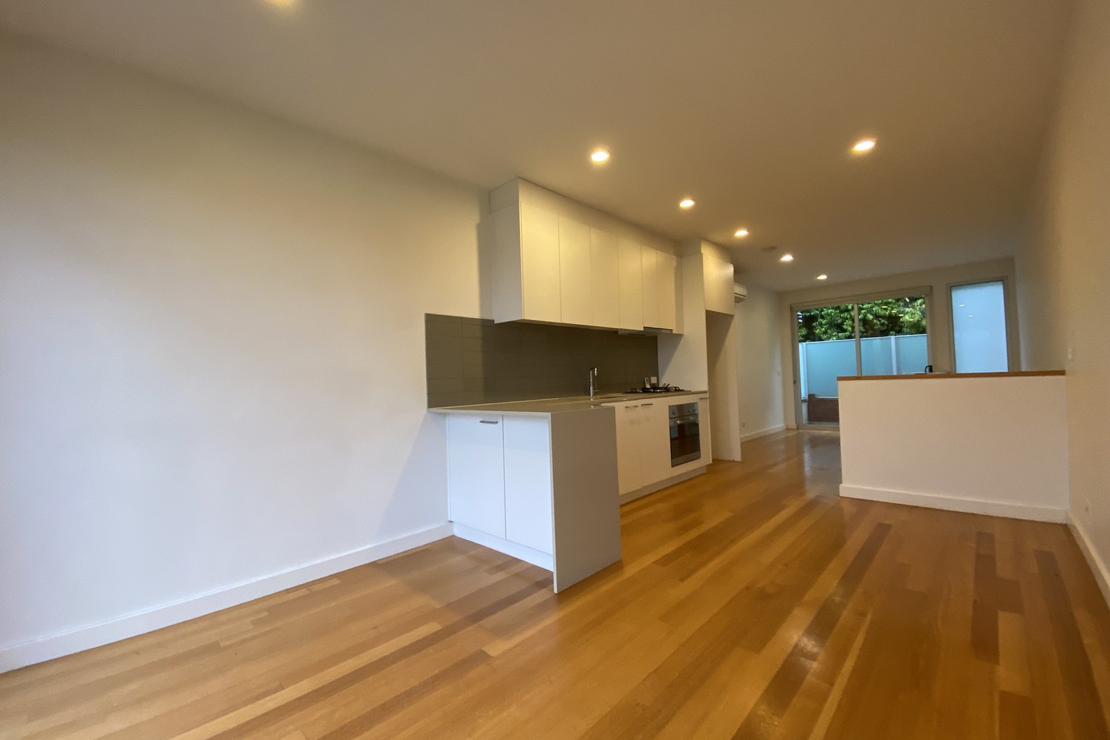8/66-68A Brunswick Road, Brunswick, VIC 3056, Brunswick - Thumbnail 4