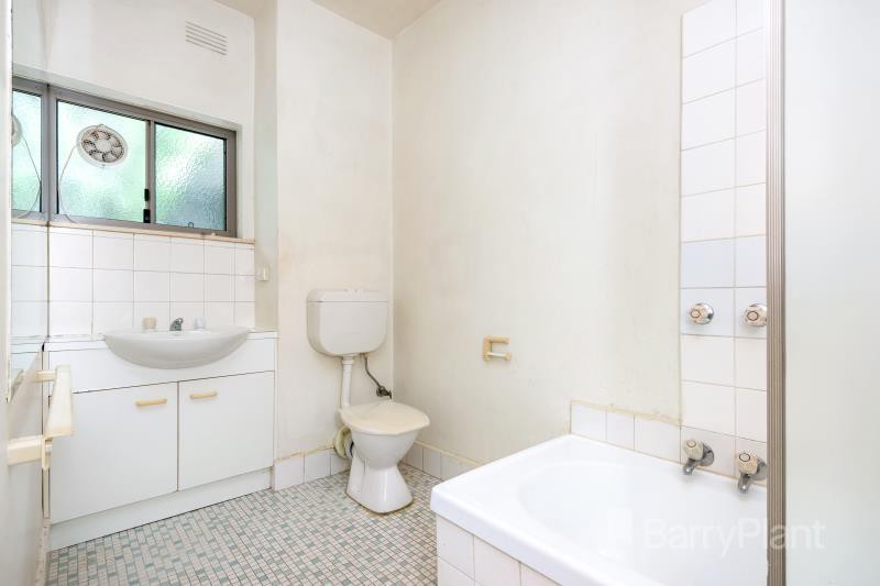 8/70 Beach Road, Mentone, VIC 3194, Mentone - Thumbnail 5