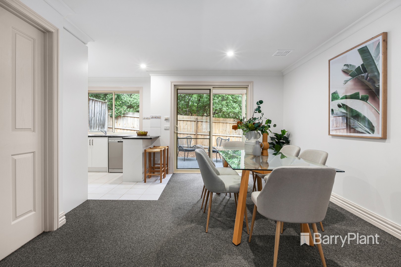 8/72 Bridge StreetEltham, VIC 3095, Eltham - Thumbnail 3
